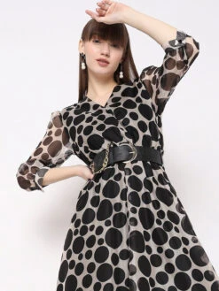 Deal Black And Beige Printed Dress