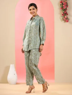 Green Shaded Silk Printed Co Ord Set 9 Green Shaded Silk Printed Co Ord Set -Saree Luxe Shop green shaded silk printed co ord set 1688105513as2700336 3